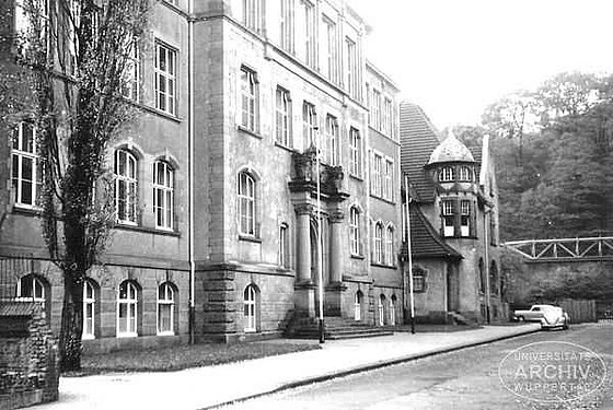 Ingenieurschule für Bauwesen - heutiges Gebäude HD